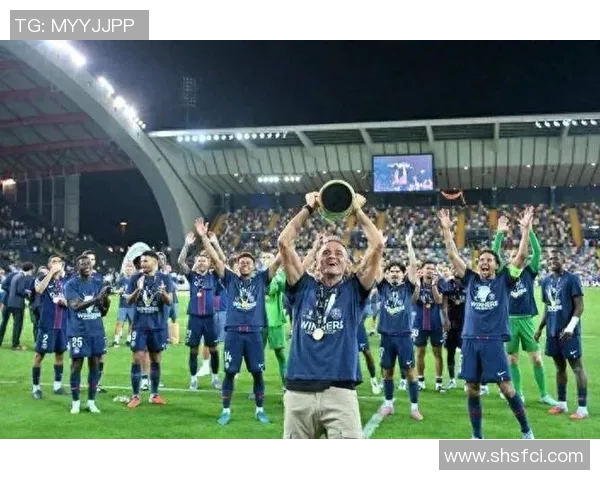 亚洲足球杯激情四溢各国球队争辉赛场荣耀谁将捧起冠军奖杯 亚洲足球杯激情四溢各国球队争辉赛场荣耀谁将捧起冠军奖杯