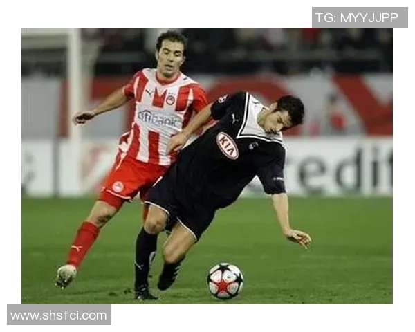 奥林匹亚科斯足球俱乐部的辉煌历史与未来展望解析 奥林匹亚科斯足球俱乐部的辉煌历史与未来展望解析