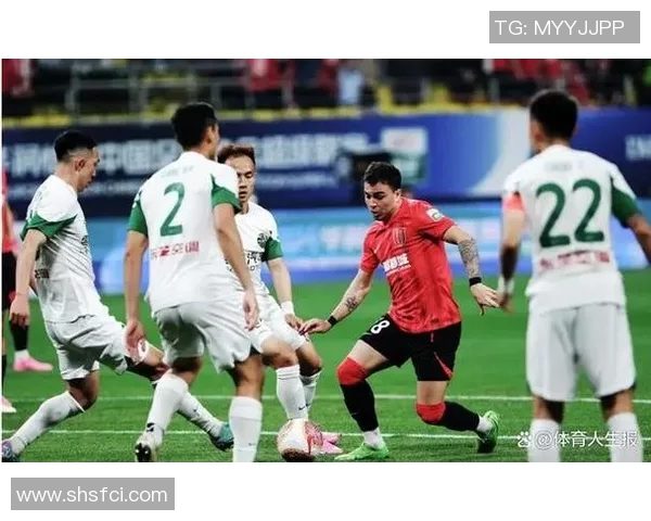 国安与申花激战正酣谁能在这场京沪对决中笑到最后 国安与申花激战正酣谁能在这场京沪对决中笑到最后